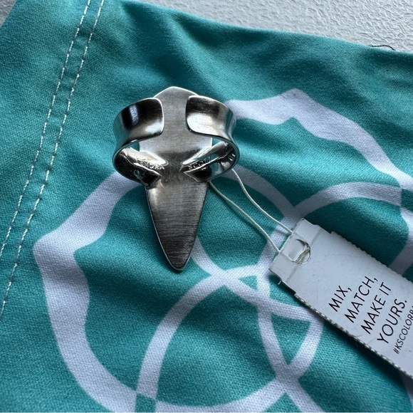 Kendra Scott Sally Arrowhead Rhodium Plated Adjustable Ring - Picture 4 of 7